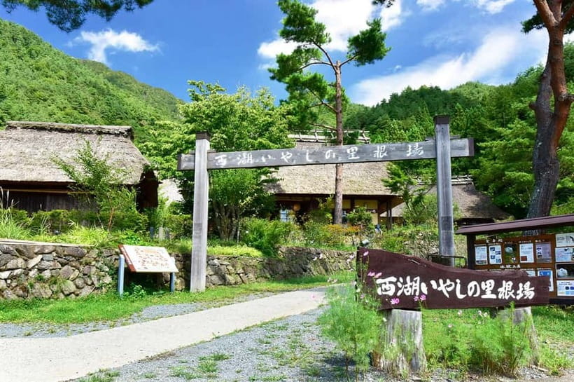 Mt. Fuji Heritage Tour: Traditional Villages, Lakes & Shrine - Why this route works for a first Mt. Fuji day