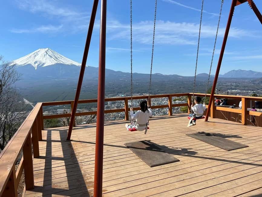 Mt. Fuji & Lake Kawaguchiko Ropeway Panorama Full-Day Tour - A quiet matcha lesson beside Lake Kawaguchiko