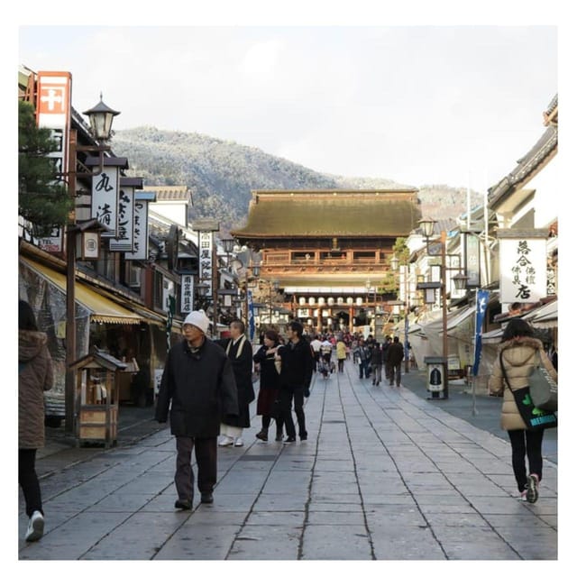 Nagano Tokyo: Snow Monkey Private Day Tour Hotel Pick & Drop - Obuse, Hokusai, sweets, and local character