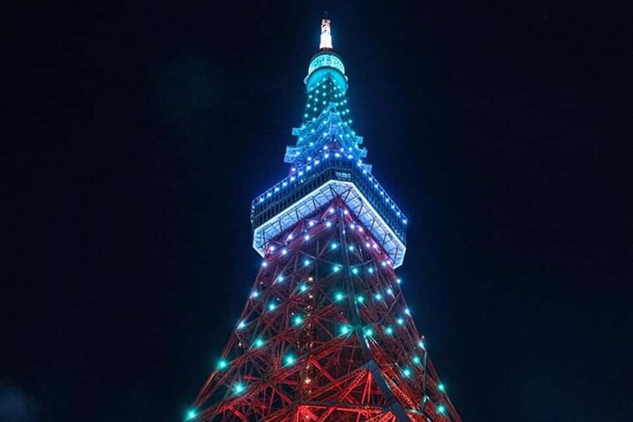 Night E-Scooter Ride to Tokyo Tower - No License Needed - Riding through Minato City after sunset