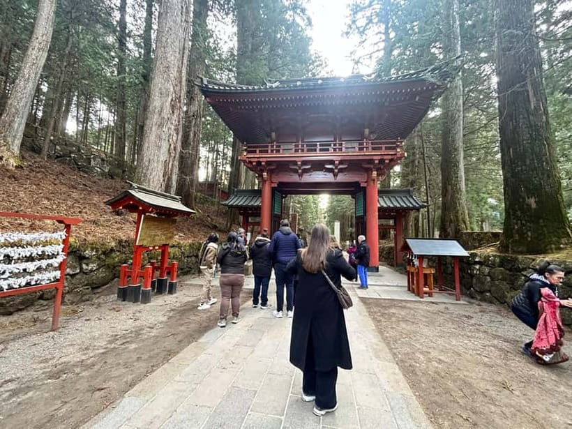Nikko: Kegon Falls, Lake Chuzenji & Toshogu Temple - Toshogu Shrine and the Tokugawa story