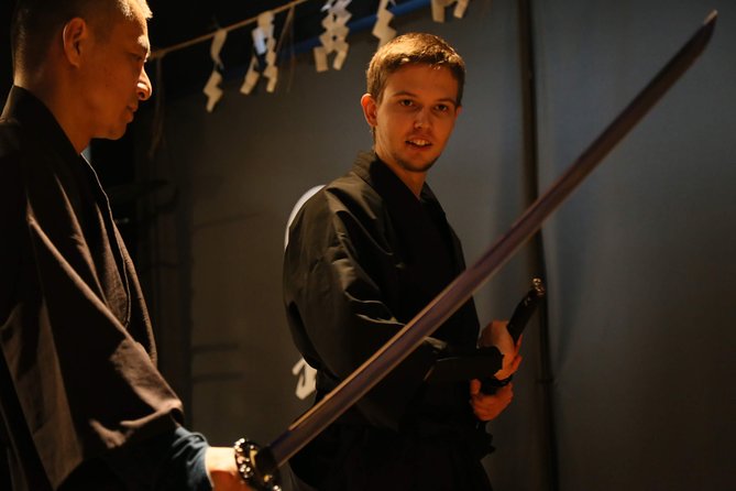 Ninja Samurai 2-hour hands-on lesson by Japanese master in Tokyo - Shuriken throwing and blowgun practice
