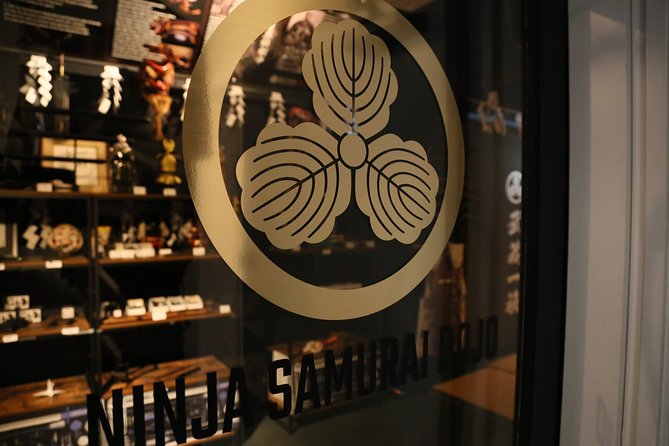 Ninja Samurai 2-hour hands-on lesson by Japanese master in Tokyo - Location in Shiomi and how to avoid a frustrating start