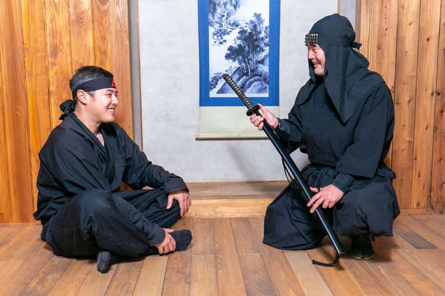 Odawara: Guided Ninja & Samurai Tour of Odawara Castle - The Hojo clan and Odawara’s castle story