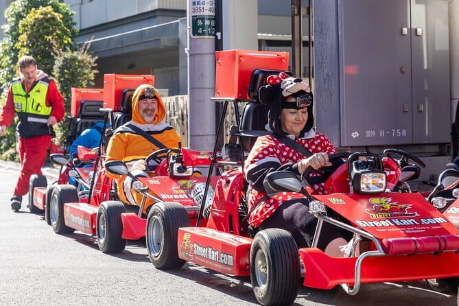 Official Street Go Kart Tour Akihabara 2nd - Starting in Akihabara with the right paperwork