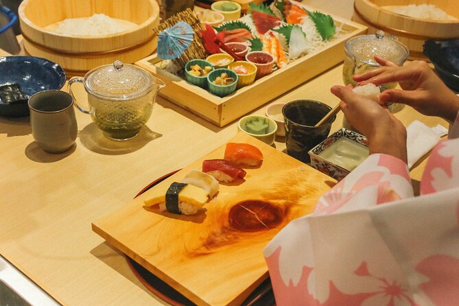 Popular Sushi Making Class near Tokyo Tower - Kimono-style clothing and the photo session