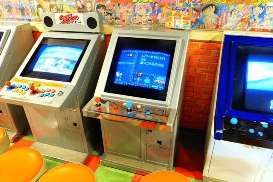 Private Akihabara Anime Game Maid Cafe Tour w/ free pickup - Getting the most from your $160