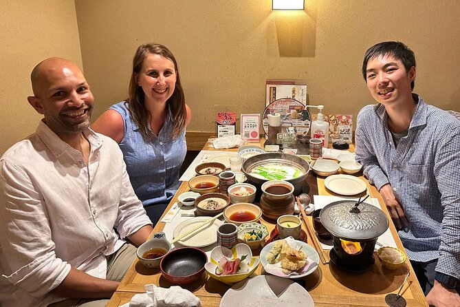 Private Custom Tour in Tokyo with a Bilingual Japanese Guide - Ginza and Shinjuku: shopping, views, and modern Tokyo