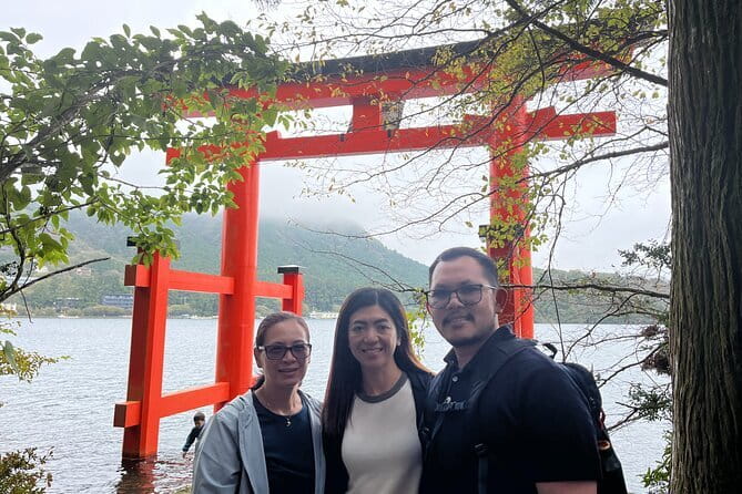 Private Hakone Half-day Car Tour with Hotel Pickup - Local Guide - What the guides add to the ride