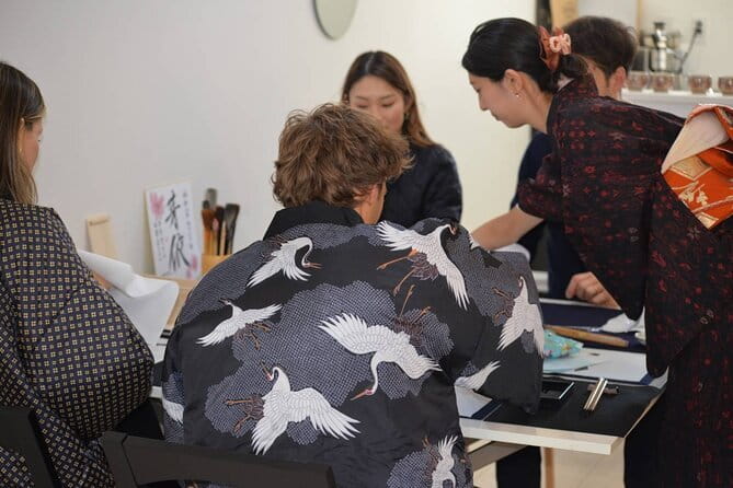 Private Japanese Calligraphy Class in Shibuya Tokyo - Choosing Your Name and Favorite Kanji