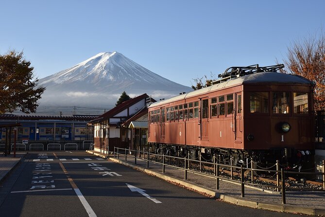 Private Mt Fuji, Hakone and Tokyo Tour - English Speaking Driver - Lake Kawaguchiko and the first Fuji view