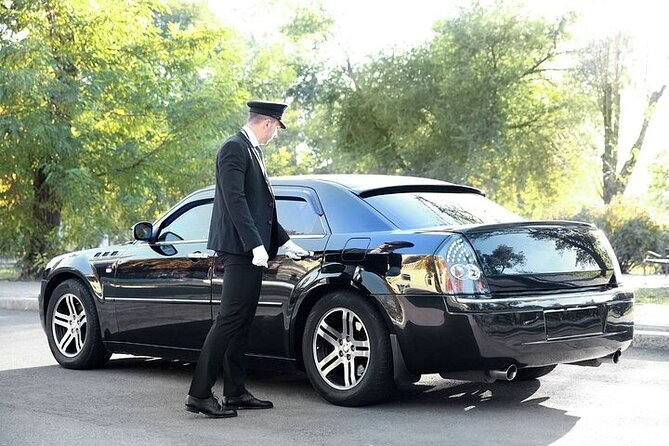 Private One-way Transfer Narita Airport To Tokyo - Communication is the feature to watch closely