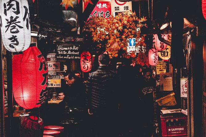 Private Shinjuku Nightlife Walking Tour & Golden-Gai Bar Crawl - Why this private Shinjuku night works