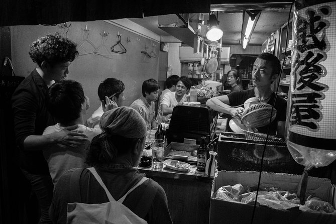 Private Shinjuku Nightlife Walking Tour & Golden-Gai Bar Crawl - One hour among Golden Gai’s tiny bars