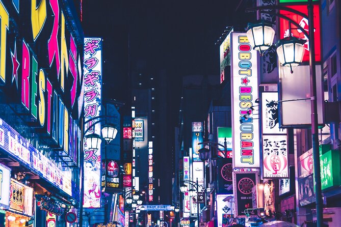 Private Shinjuku Nightlife Walking Tour & Golden-Gai Bar Crawl - Who gets the most from this evening
