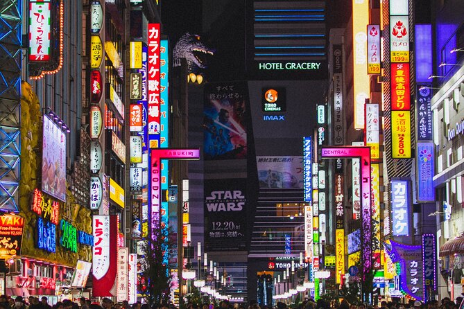 Private Shinjuku Nightlife Walking Tour & Golden-Gai Bar Crawl - Timing, meeting details, and the return to the station