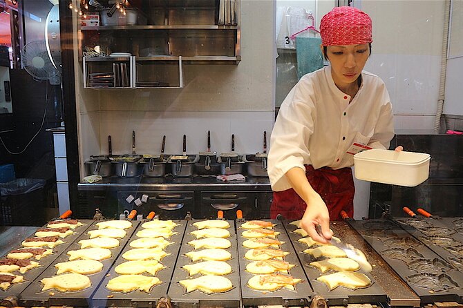 Private Tokyo Food Tour - A Journey Through Time Through Food - The route between districts gives you a look at modern Tokyo