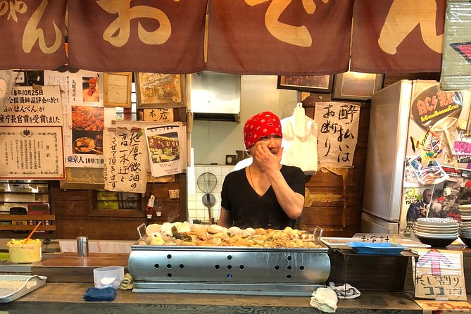 Private Tokyo Food Tour - Retro Akabane Izakaya Experience - Simon’s role and the value of a private tour