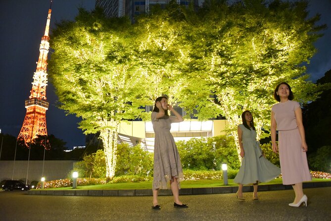 Private Tokyo Night Tour - Tokyo Tower is the classic photo stop