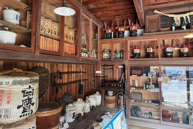 Private Tour : Experience Old Tokyo: Cultural Walk in Yanaka Nezu - Why Yanaka feels different from central Tokyo