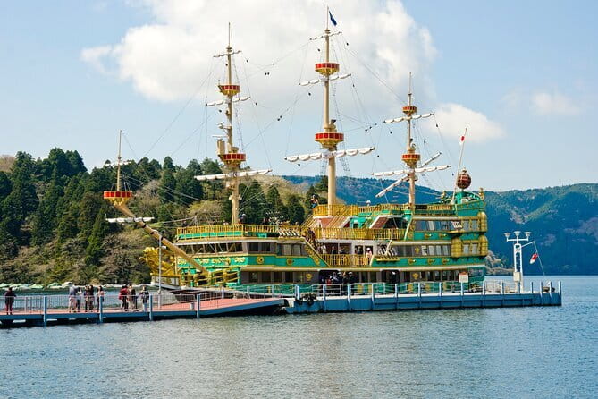 Private Tour - Hakone Day Trip! A Tour to Explore All Must-Sees! - The Hakone Ropeway and Owakudani’s volcanic valley