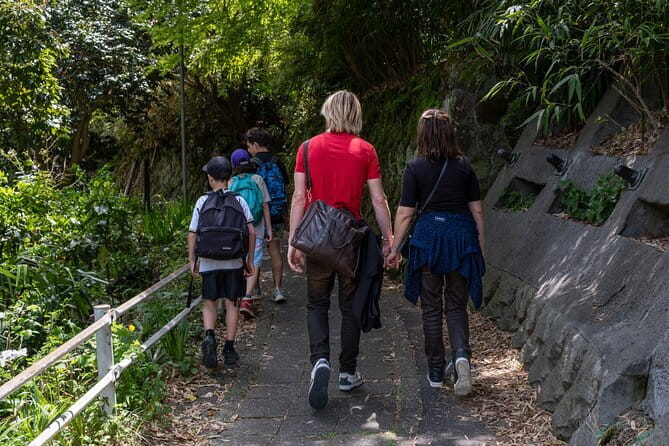 Private Tour in Kamakura: Matcha Tea Tasting & Photo Session - Nikaidō, a shrine among the trees