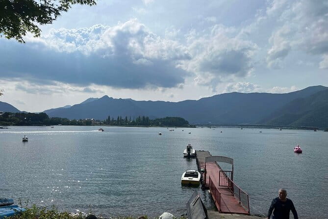 Private tour - Scenic Fuji Escape: Hakone, Peace Park & More - Hakone and the first Fuji-country views