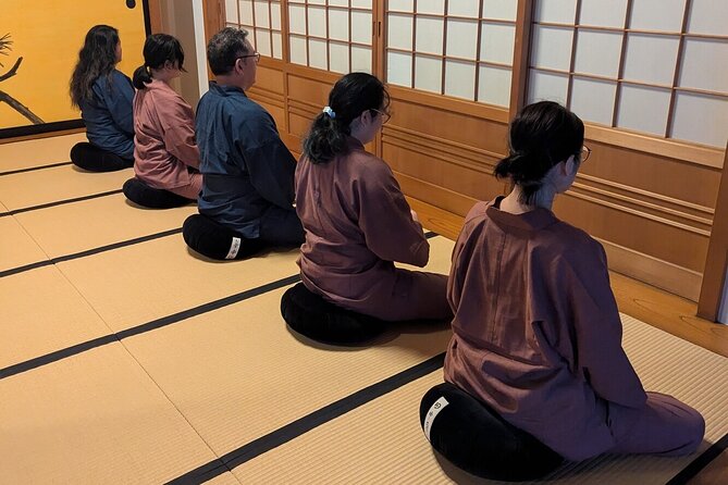 Private Zen Meditation in English in Shinjuku, Tokyo - The private format is the real advantage