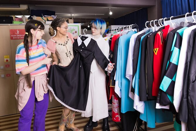 Professional Cosplay Photography Experience with English Guide - Styling, makeup, and the practical costume details
