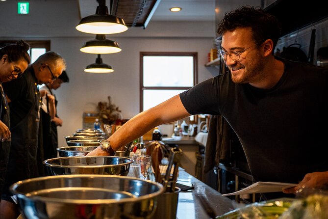 Professional Ramen & Gyoza with Ramen Chef in a restaurant! - A real restaurant kitchen in Meguro