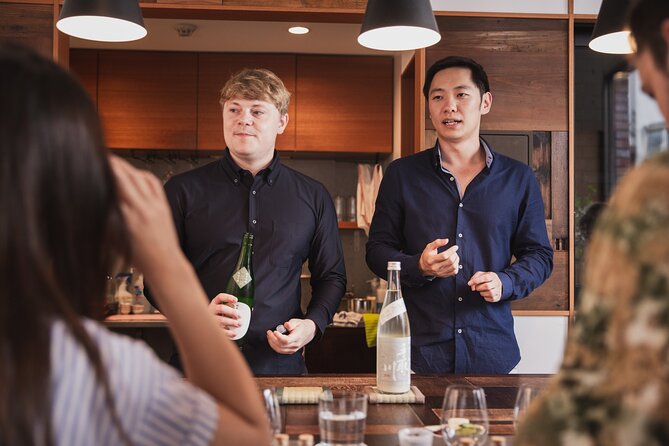 Sake Omakase in Tokyo: Guided Tasting by Certified Sommeliers - Course two: five temperatures from one drink