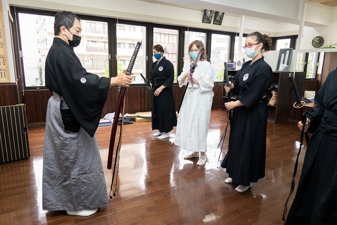 Samurai experience: art and soul of the sword - Entering the dojo near Kuramae Station