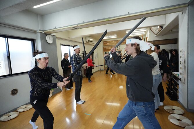 Samurai Sword Training and Katazome Dyeing Experience in Tokyo - Who should book this experience