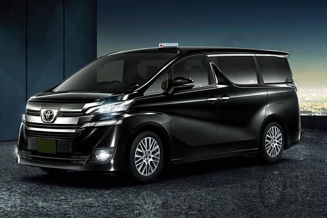 Shared Departure Transfer : Central Tokyo Hotel to Haneda Airport - Shared vehicles, luggage, and the value of convenience