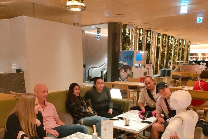 Shibuya Hidden Flavors A Family Friendly Foodie Tour With Guide - The crossing: fifteen minutes in the middle of the action