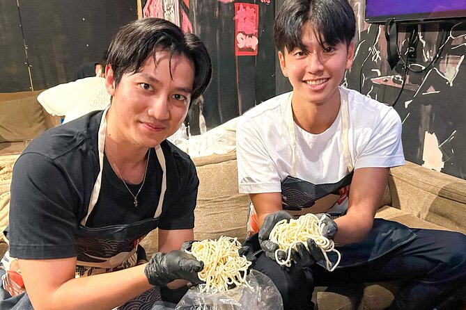 Shibuya: Ramen Dojo Tokyo | Make All 3 (Tonkotsu/Shoyu/Miso) - Thirty minutes to taste and ask questions