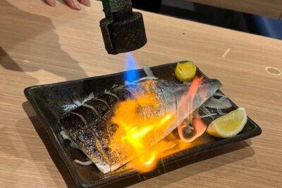 Shinjuku: Food Tour – 15 Dishes at 4 Eateries - Omoide Yokocho and its 1950s atmosphere