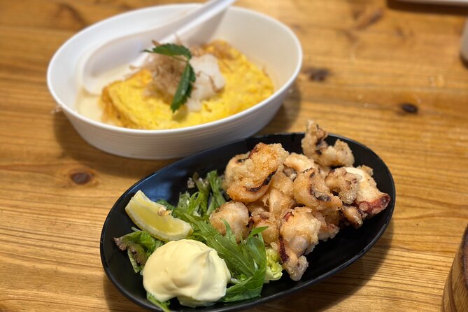 Shinjuku: Food Tour – 15 Dishes at 4 Eateries - Godzilla Head and the final neighborhood views