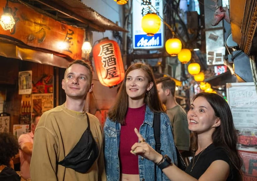 Shinjuku: Food Tour - 15 Dishes at 4 local eateries - Starting at the East Exit police box