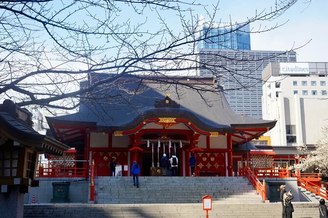 Shinjuku Highlights Walking Tour - Finding the character of Golden Gai