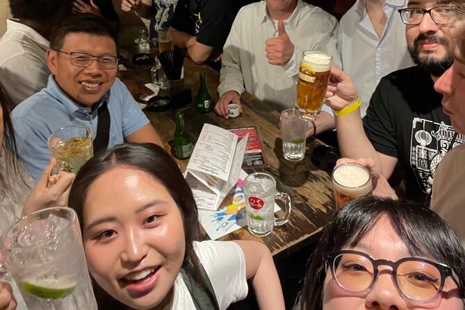 Shinjuku Locals &Traveller Meet&Drink Experience Solo going Party - What the 7:30 to 10 p.m. schedule feels like
