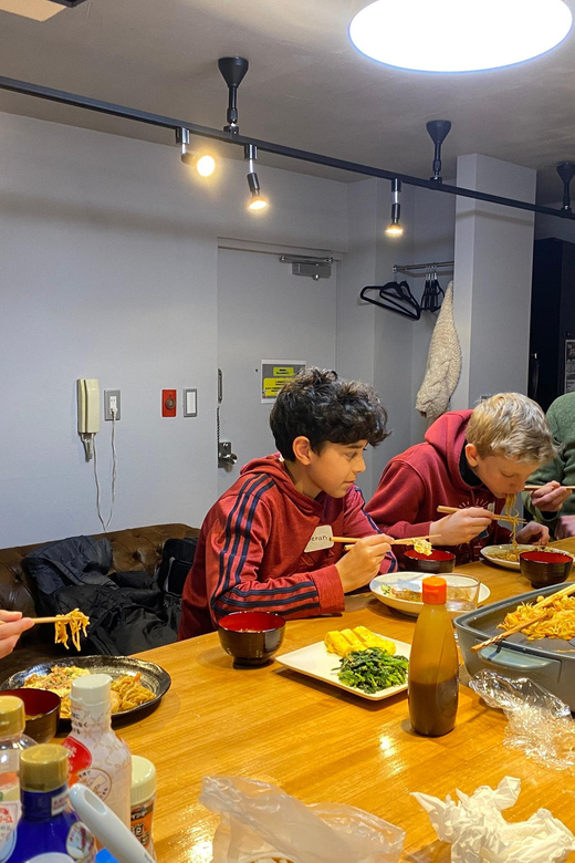 Shinjuku Tokyo: Authentic Japanese Home-Style Culinary Class - Price, value, and practical details