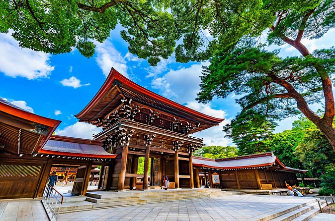 Shinto Shrine Tour: Explore Japanese Culture in Tokyo - Tokyo Daijingu: a shrine known for marriage