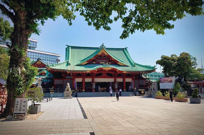 Shinto Shrine Tour: Explore Japanese Culture in Tokyo - The walking, transport, and three-hour timetable