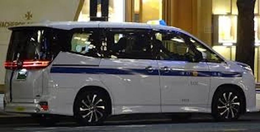 Shuttle Van Tokyo-Tour, for 4 Hours or 6 Hours+Transfer Time - Choosing the 4-hour route