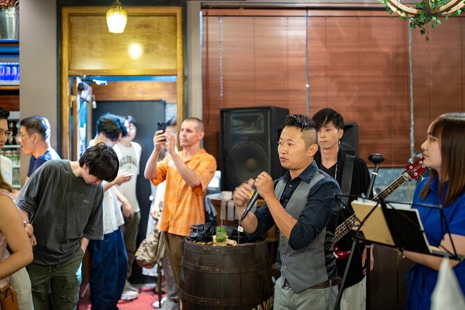 Sip & Mingle Tokyo Party : Meet & Connect - Karaoke From 6:30 to 9:30 pm