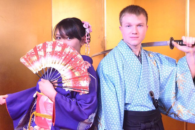 Studio Kimono Photo - Choosing between kimono, hakama, and samurai style