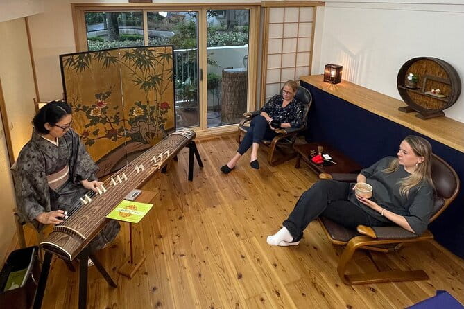 Sumi-e Ink Painting Suiboku-Ga Workshop in a Japanese Teahouse - A souvenir with a story behind it