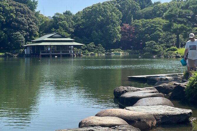 Sumida Riverside Walk:Garden＆Temple Ritual(4 Meeting Points) - Key details at a glance