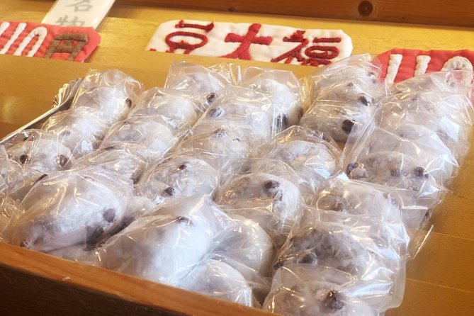 Super Sugamo Local Foodie Adventure - Dessert and one drink make the timing work